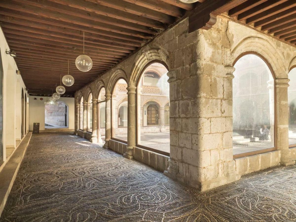 Claustro Las Francesas Siglo XV Βαγιαδολίδ Εξωτερικό φωτογραφία